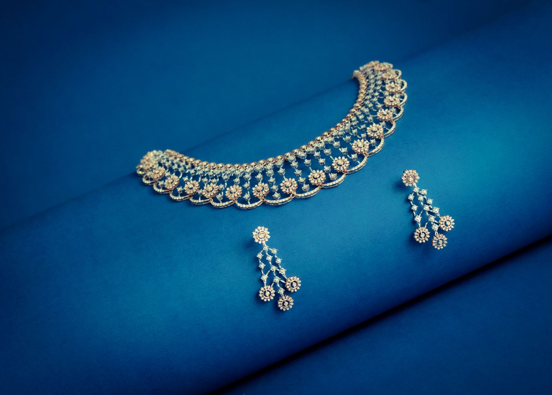 P N Gadgil Jewellers